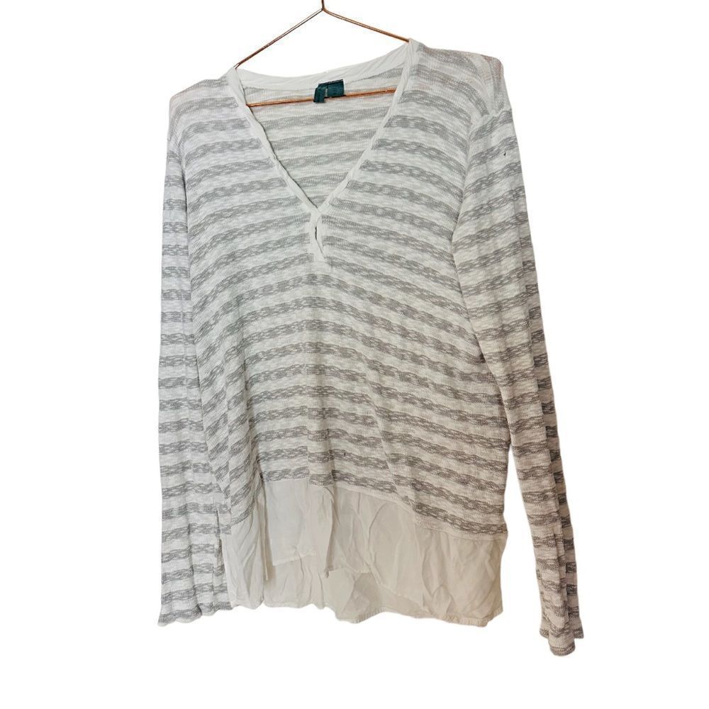EUC Anthropologie Left of Center Grey Striped Long Sleeve Top Medium